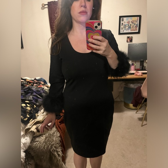 Black feather sleeved Calvin Klein feather dress. - Picture 2 of 6